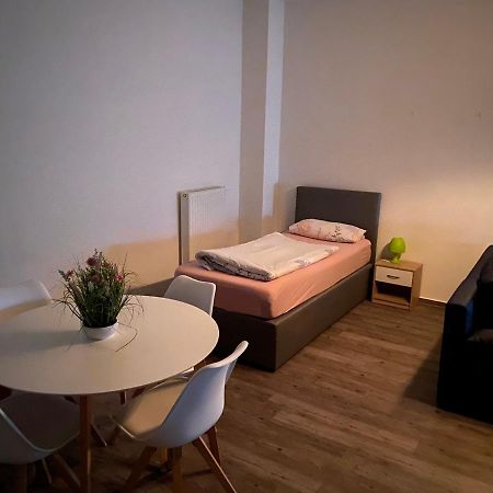 Appartement Alte Kaserne Emden Exteriör bild