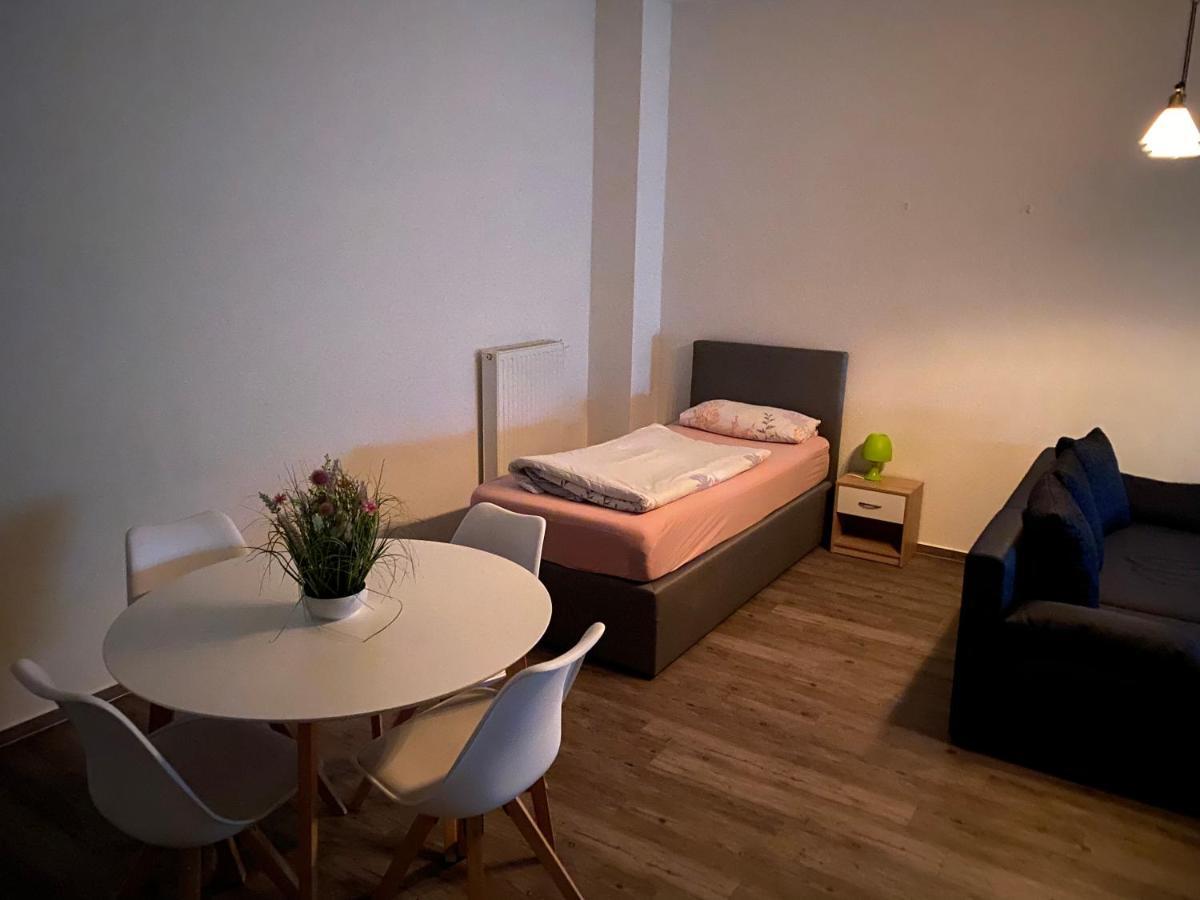 Appartement Alte Kaserne Emden Exteriör bild